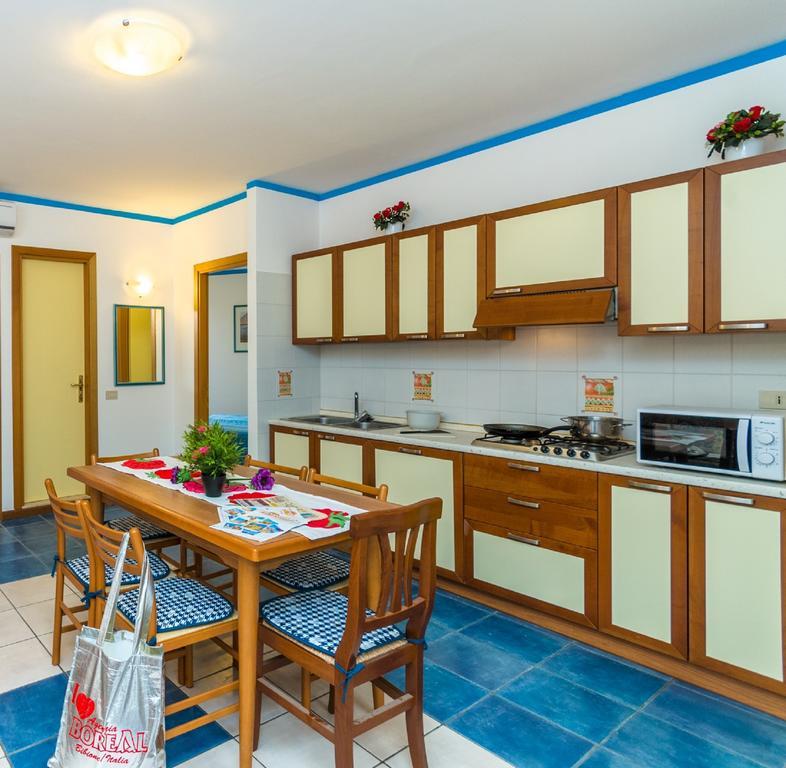 Residence Miriam 2 Бибионе Екстериор снимка