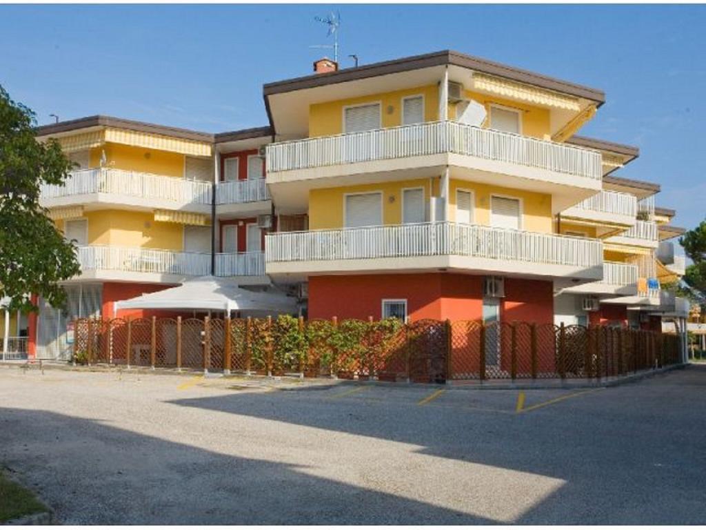 Residence Miriam 2 Бибионе Екстериор снимка